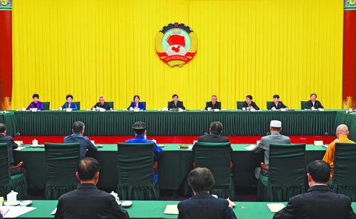 全国政协召开双周协商座谈会 围绕提升宗教事务治理法治化水平协商议政 王沪宁主持