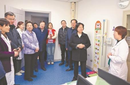 保障网密织无忧 新生命温暖启程 