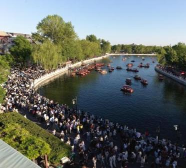 “五一”假期北京接待游客超1790万人次 入境游便利度提升