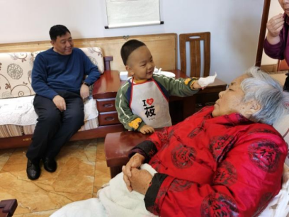 为了更多失能母亲露出微笑
