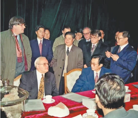 25年前保护处理的秦俑残片，彩绘仍然完好！