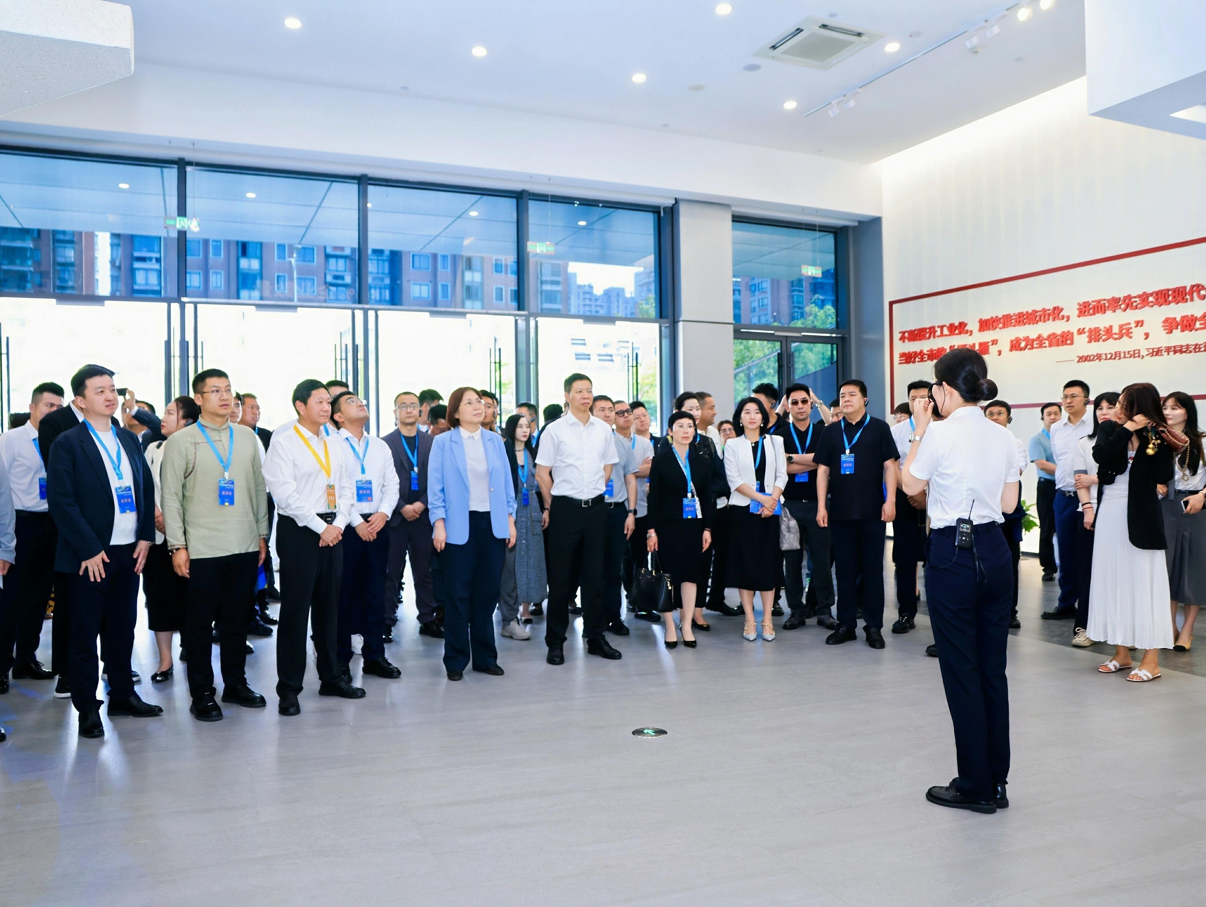 全国工商联青年企业家委员会在杭州开展理想信念教育活动