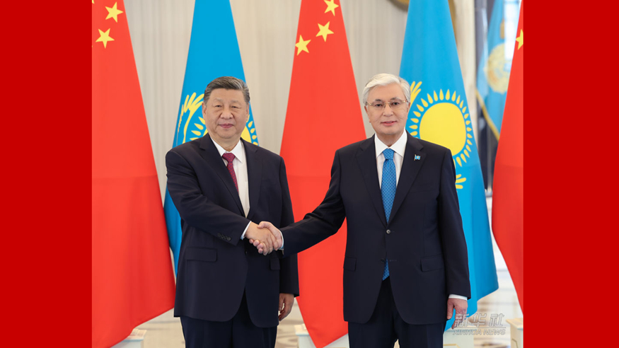  习近平同哈萨克斯坦总统托卡耶夫会谈