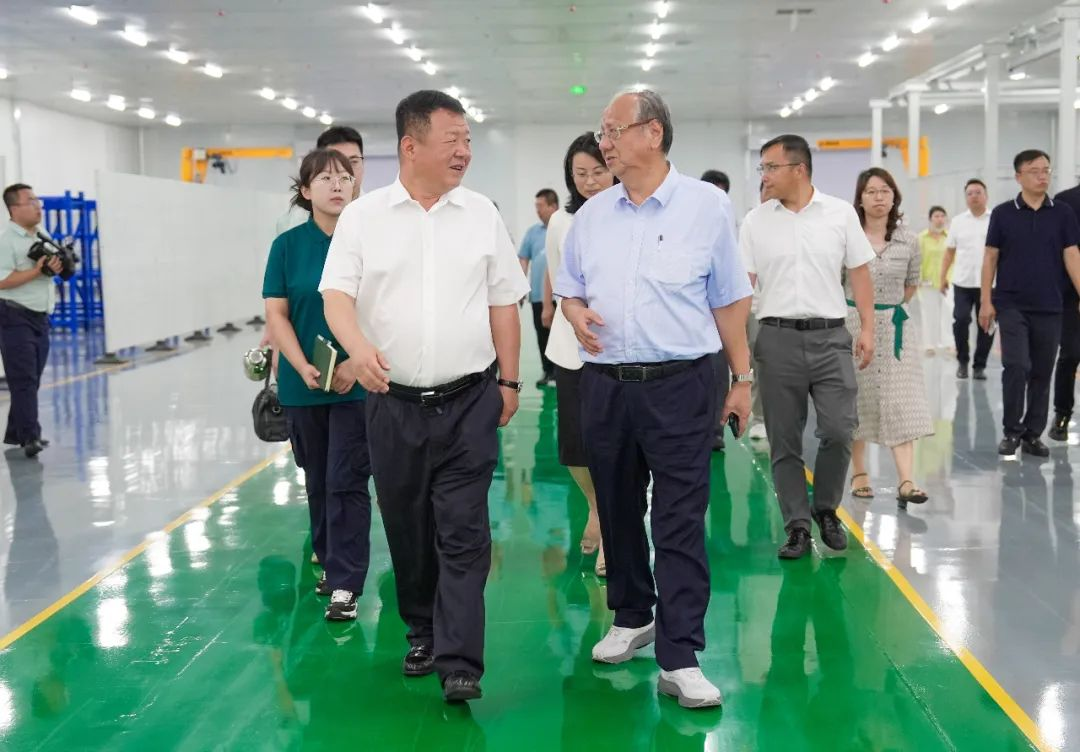 清华交大名校大佬接踵调研，山西鹏飞集团凭啥火？