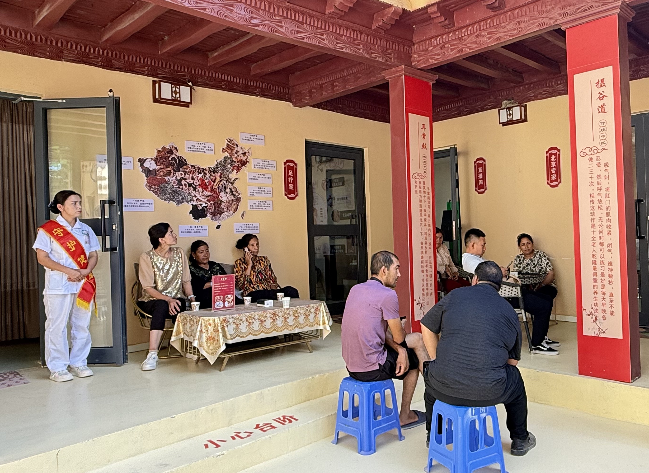 新疆和田：调心小院里的援疆情