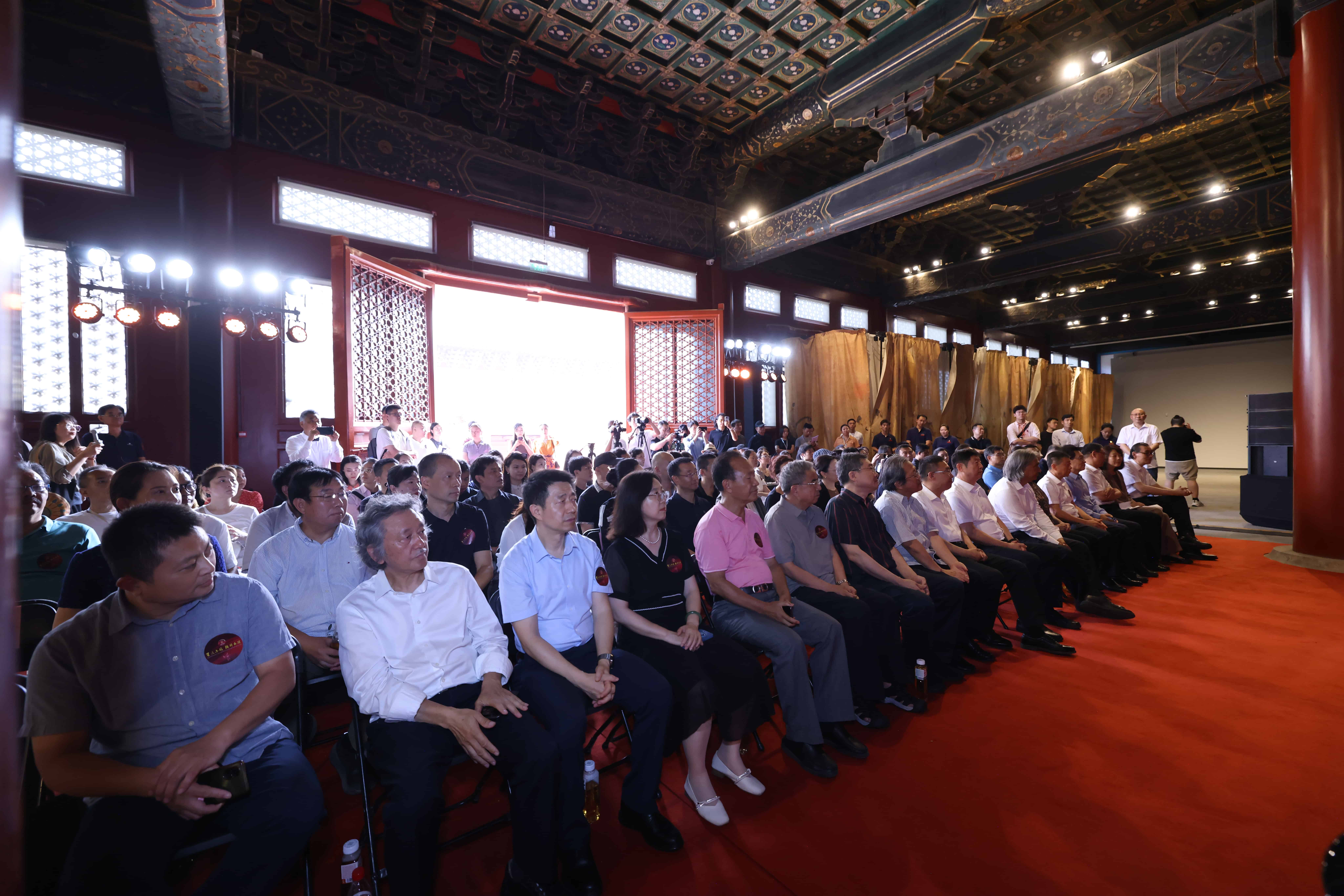 “星火不灭 精神永续——纪念中国人民抗日战争暨世界反法西斯战争胜利80周年艺术展”在北京举办