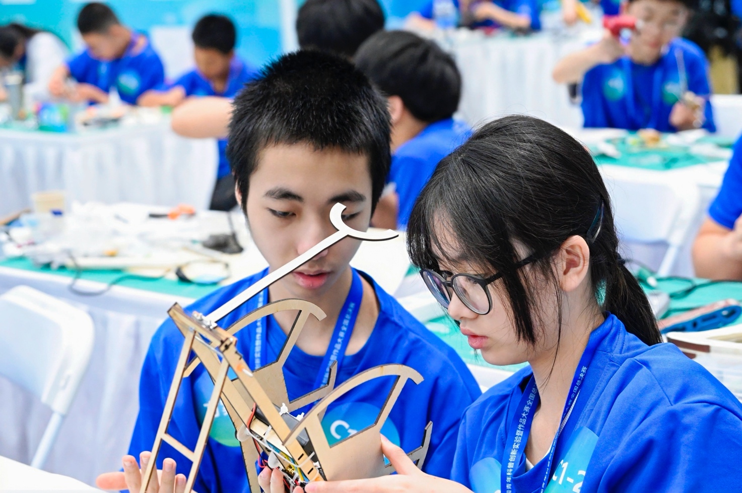 赛场之上，科学梦想拔节生长