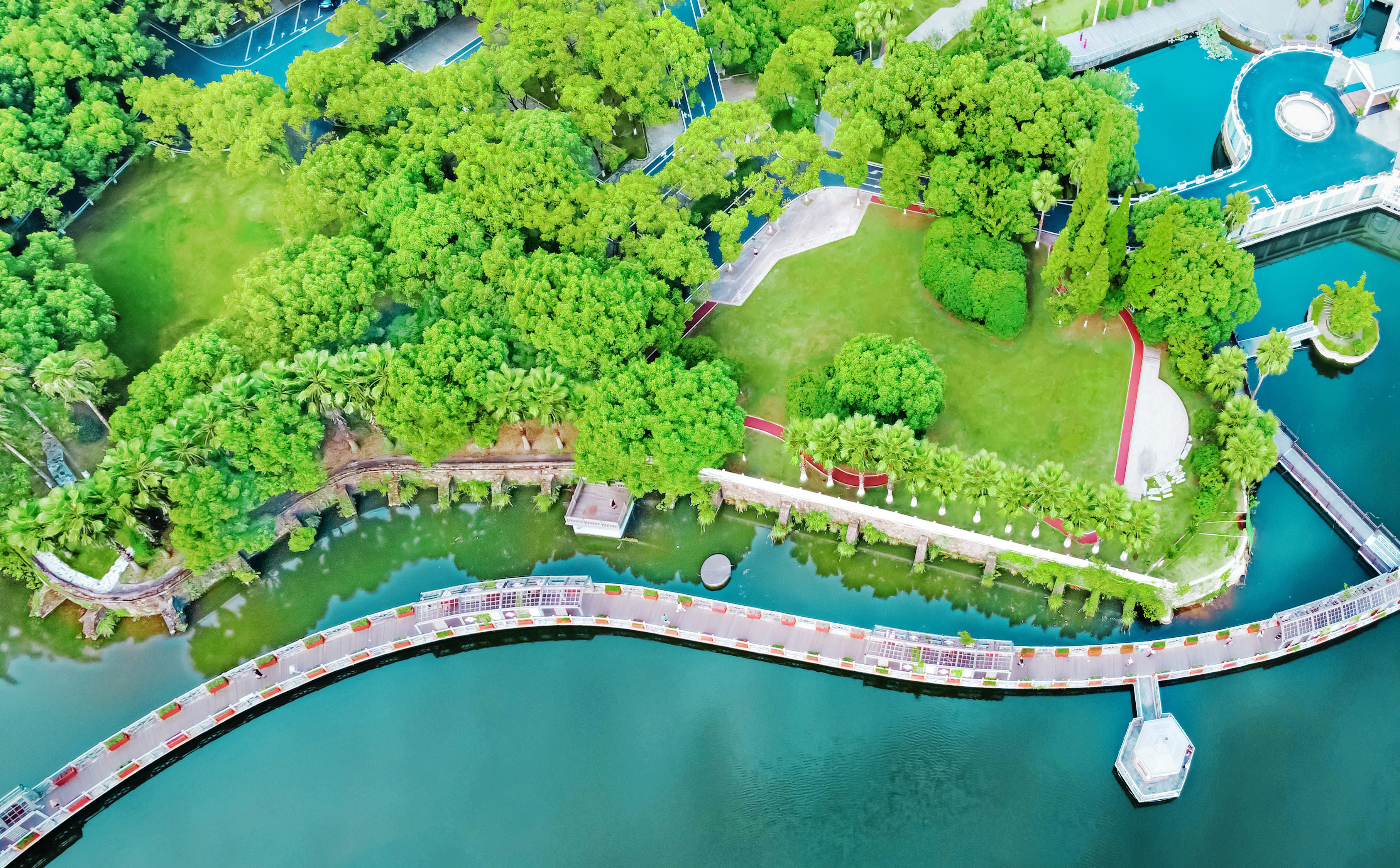 美丽城市建设是可感可知可享的民生工程