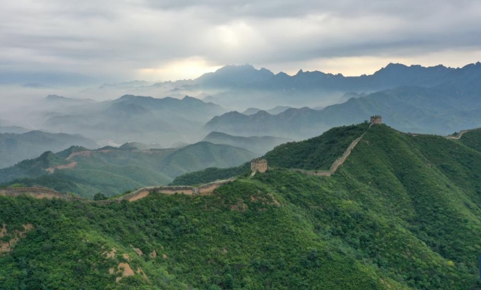 司马台长城晨景