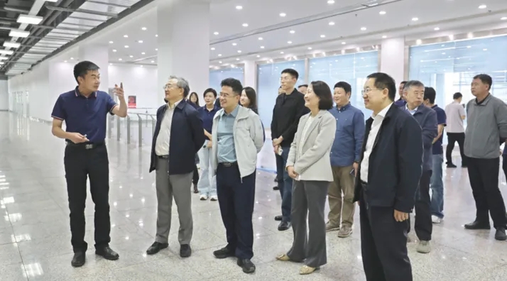 中国气候变化事务特使刘振民莅临佳华考察 深度关切双碳领域数字化创新实践