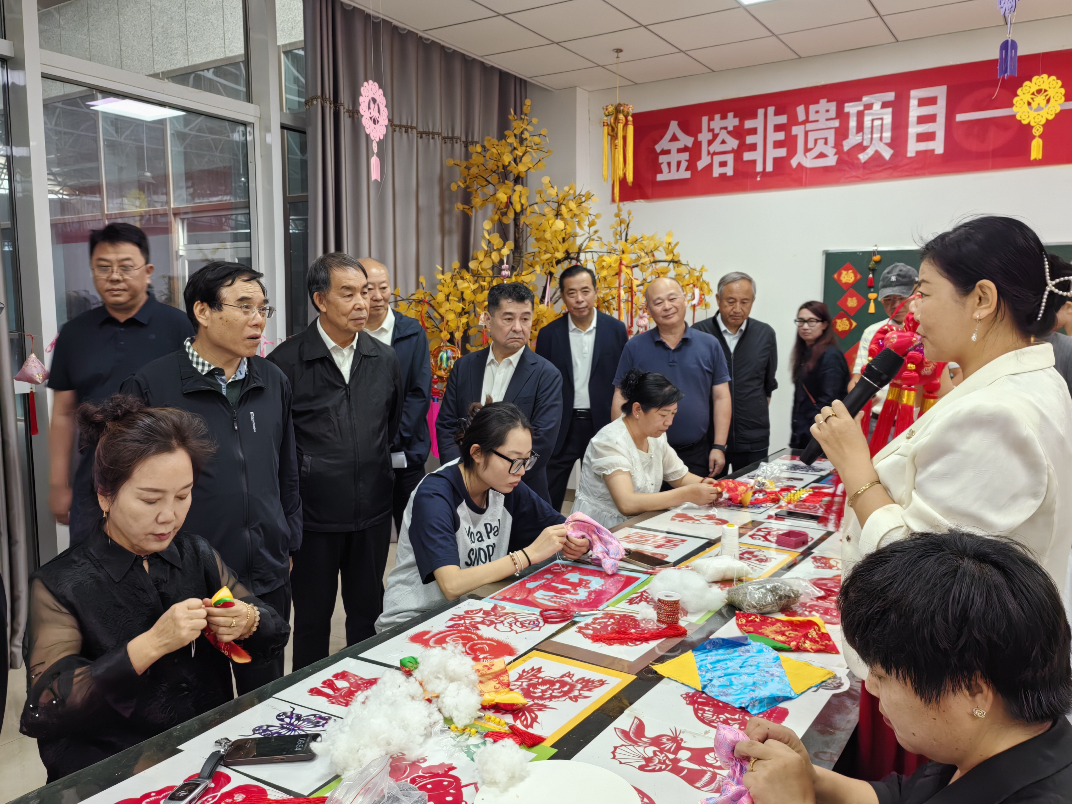 让更多优质文化资源直达基层——全国政协“提升文化服务和文化产品供给能力，推动优质文化资源直达基层”视察综述