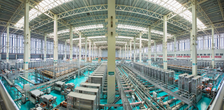 “智”汇物流 “绿”动未来——湖南长株潭烟草物流公司深耕物流全价值链推动高质量发展