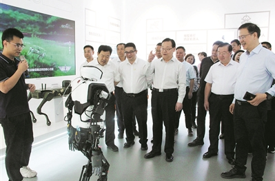 激活消费市场“一池春水”