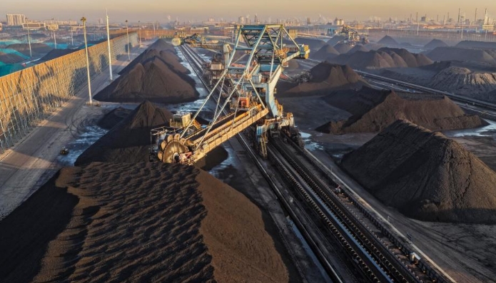 河北唐山：冬前电煤保供忙