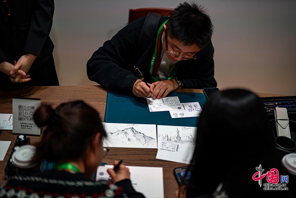 珠宝掀起“闪耀浪潮” 进博会打造奢侈品年度盛宴