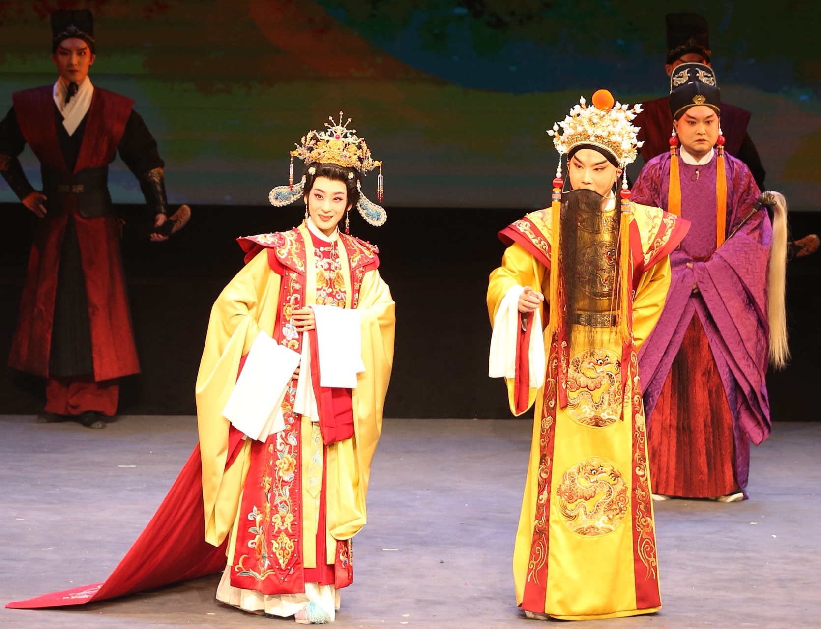 以京剧艺术守护民本初心——京剧《马秀英与朱元璋》在大连首演