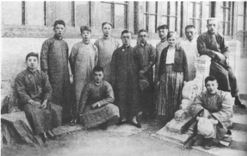 梁思成求学清华