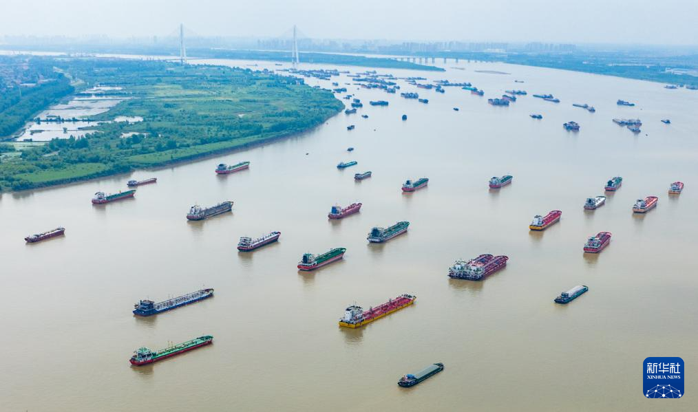 新华时评丨江河恒久奔流，文明永续向前