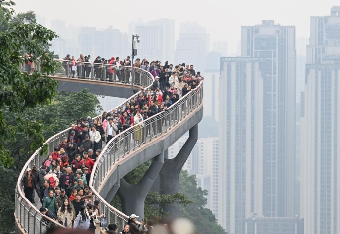 重庆鹅岭栈桥成为旅游新地标