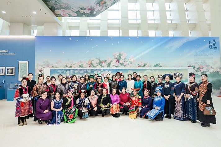 助力文化传承与女性发展——“天才妈妈”非遗培训赋能活动在京启幕