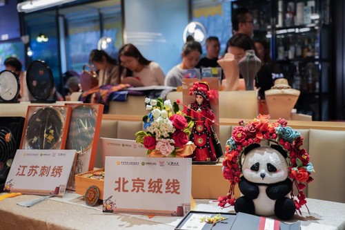 c8d4ce9cc1be46e59ec277f34130b7ef~tplv-tt-origin-web_gif c8d4ce9cc1be46e59ec277f34130b7ef~tplv-tt-origin-web_gif