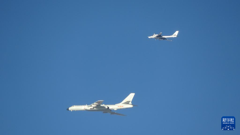 中俄两军组织实施第10次联合空中战略巡航