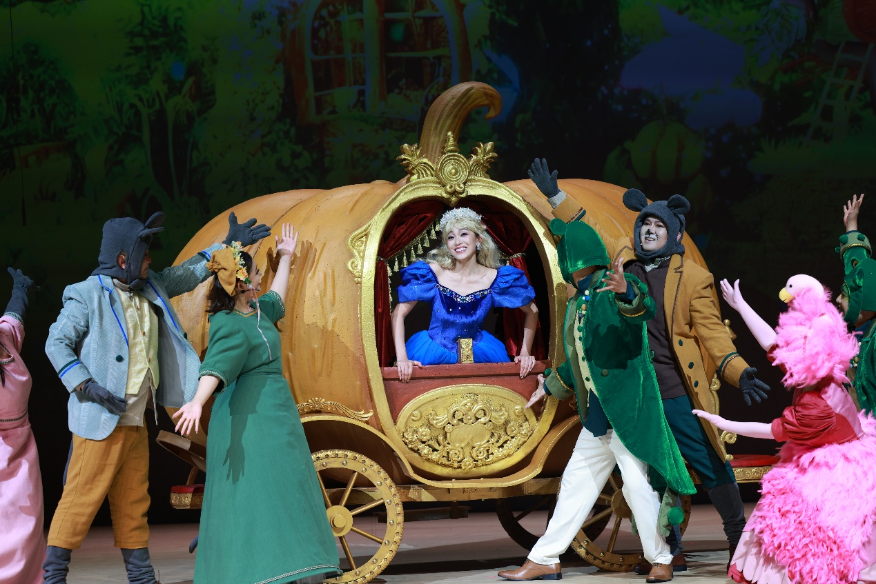 中央民族乐团童话音乐剧《灰姑娘》在京倾情上演