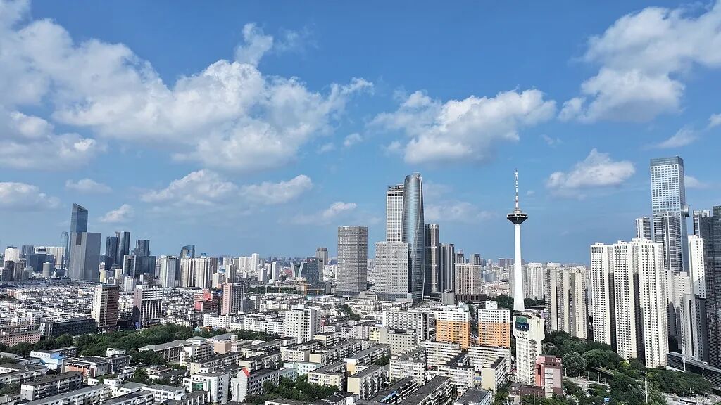 多地召开“新年第一会”，传递哪些信号？