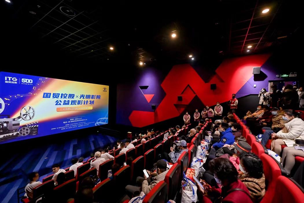 他和团队的努力 让光影艺术走进视障人群的世界