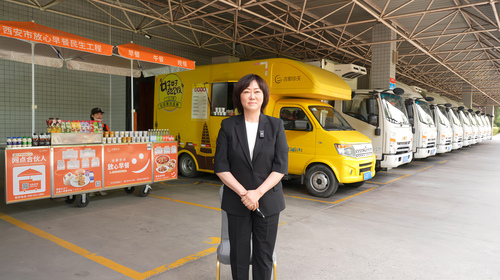 右三、（12日5版，履职一年间）努力交出(9095499)-20260112100055