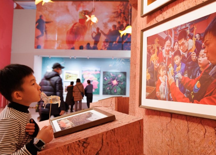 照片里看“过年”