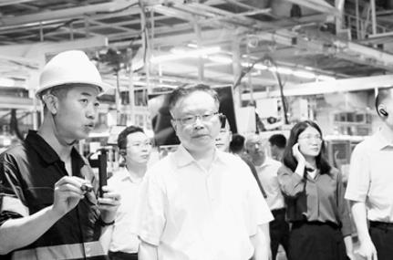 以科技“智”见 助产业“智”变