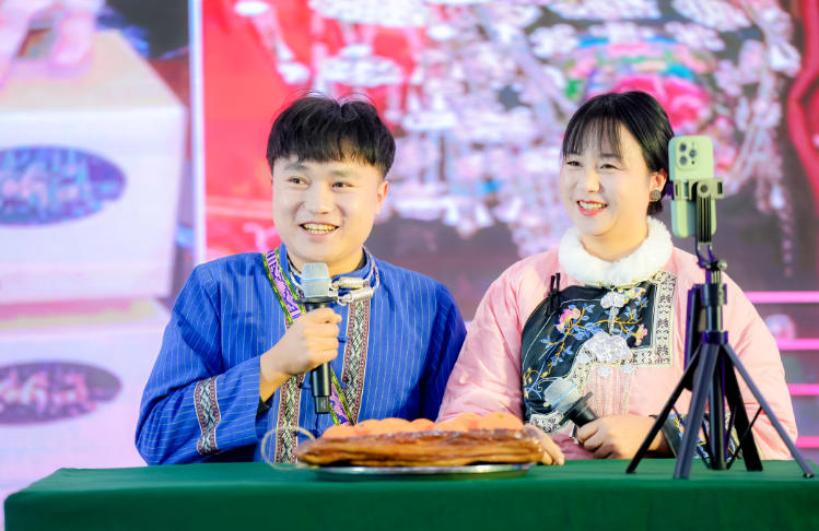 幸福从十八洞出发！“幸福联线・湘亲湘爱”乡村交友联谊示范活动举行