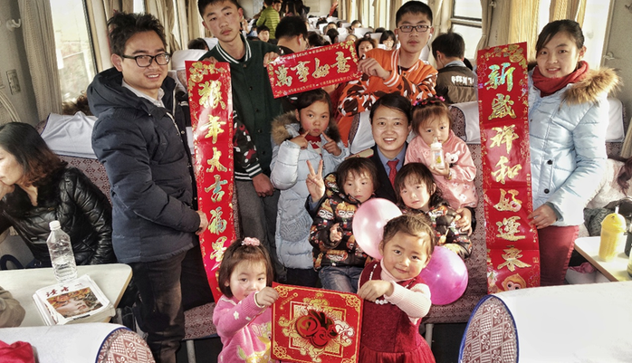 新春走基层 | 三十万张照片里的春运记忆