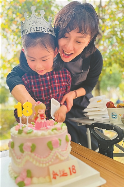 台青柴仲思：从“微辣”到“麻辣”，我在重庆寻味中国年