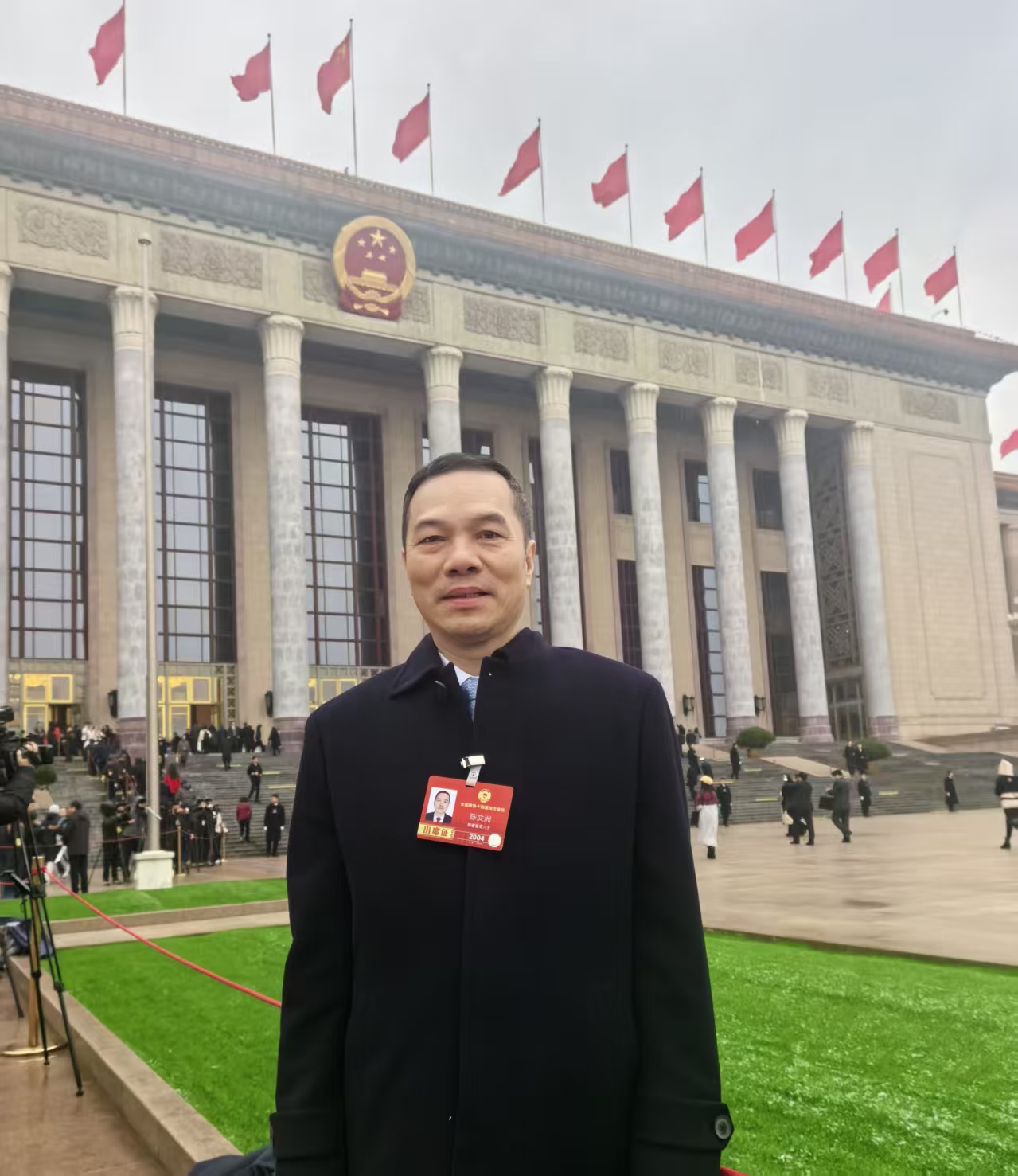 全国政协委员陈文洲：让“深港亲缘”转化为高质量发展优势