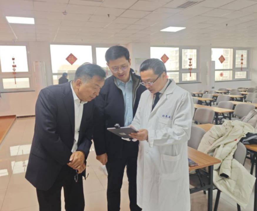 健康同行数智医疗进社区公益活动在京举办