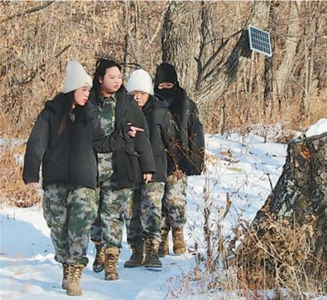 东北虎豹国家公园东宁市管护中心女子巡护队——穿林踏雪，守护虎豹家园