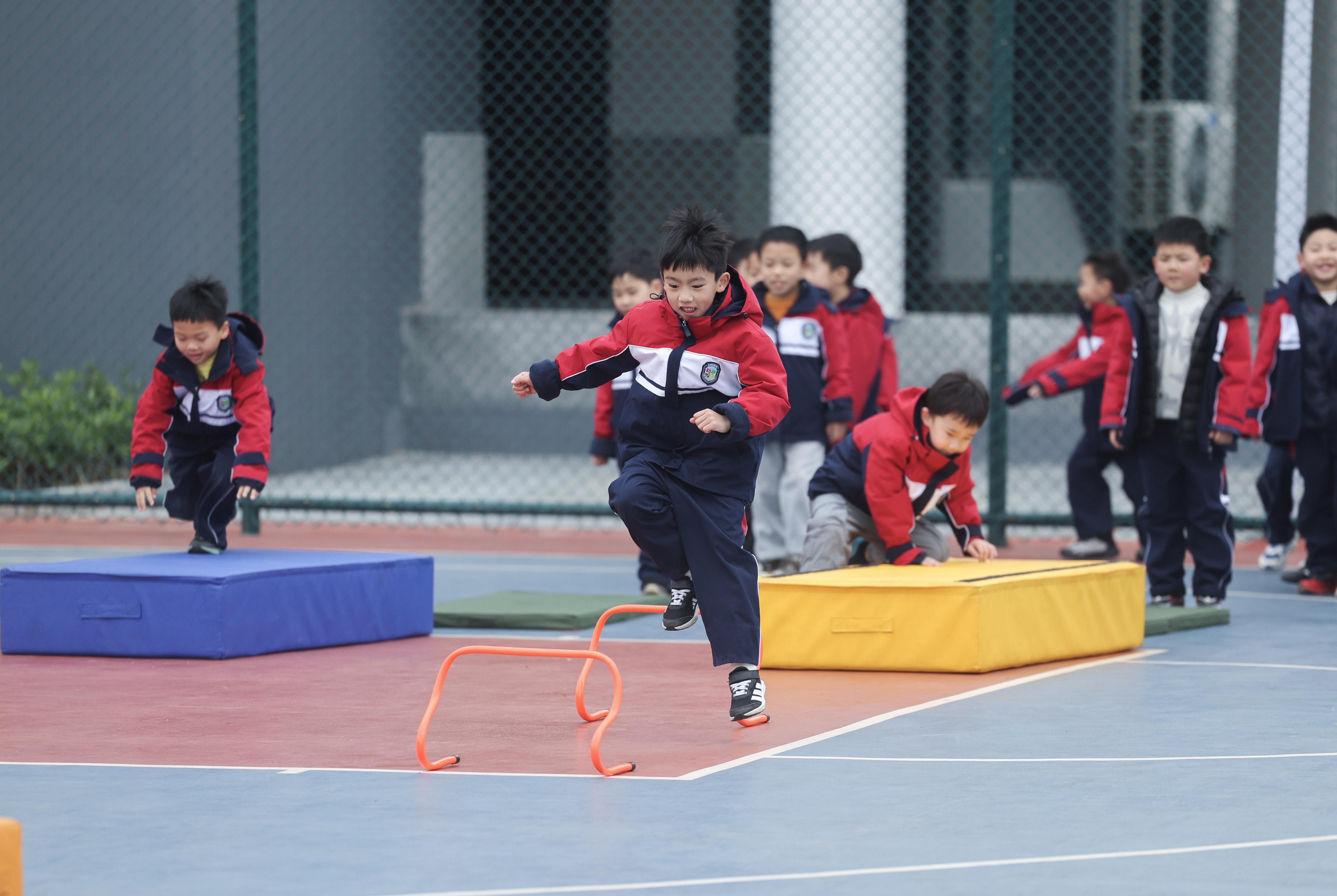 两会归来话落实 | 要把“健康第一”一抓到底