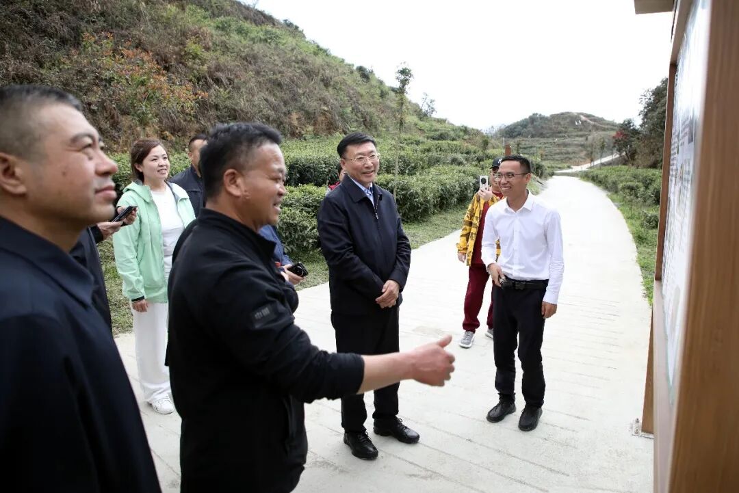 吉林省政协副主席郭乃硕在贵州省纳雍县开展帮扶工作调研