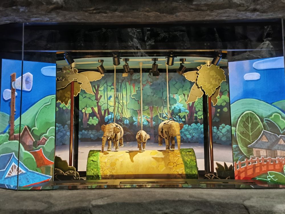 把“雨林”搬进都市 上海科技馆升级后最大展区对公众开放