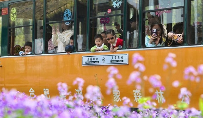 安徽合肥：学生乐享首个春假