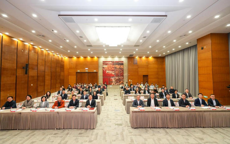 “印记交大 思源铭情——上海交通大学130周年大众篆刻联展”开幕