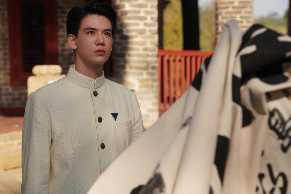 青年演员梁灏亮相第16届北京国际电影节