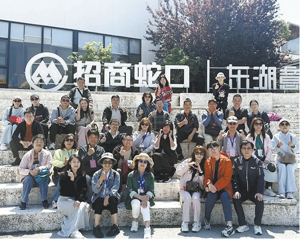 台湾经贸考察团参访南昌