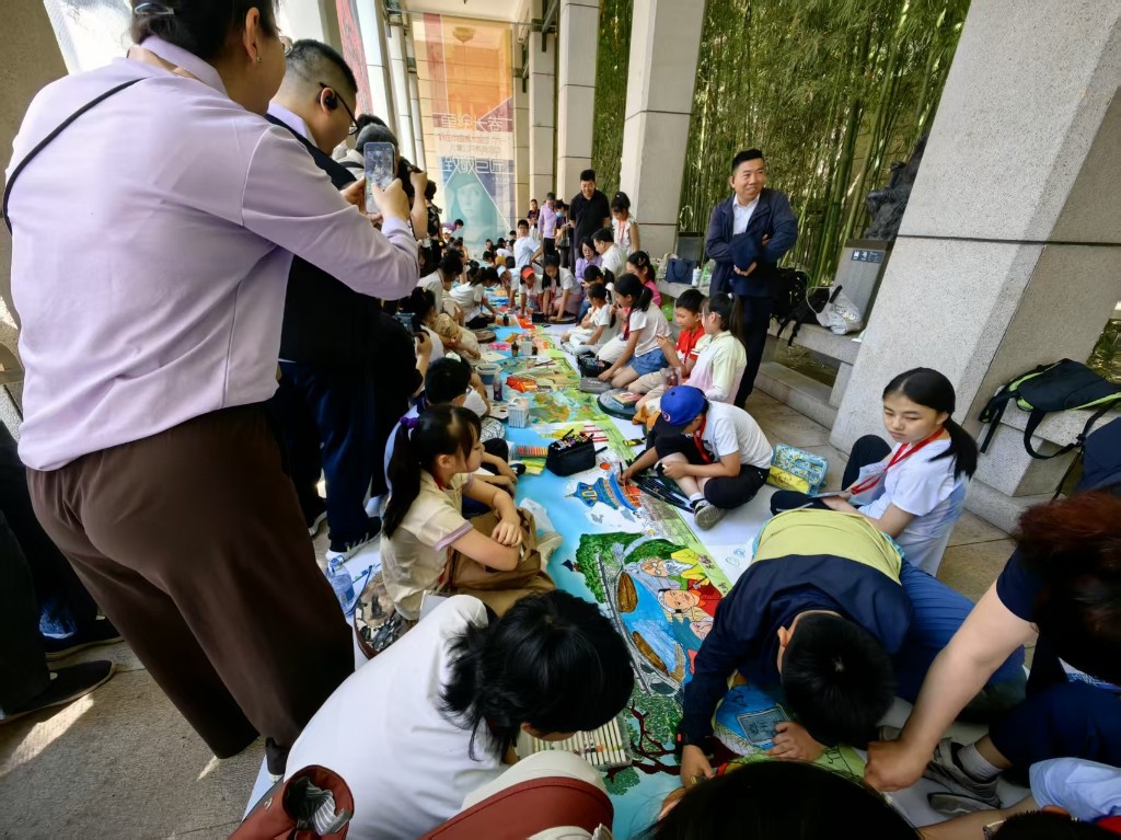 “我在中国美术馆过‘六一’”主题儿童公共教育活动举办