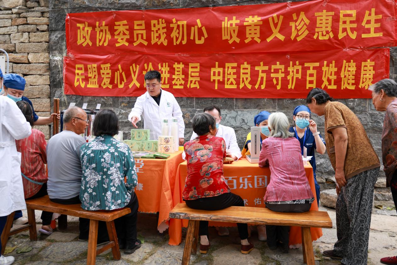 打通服务群众健康“最后一公里”