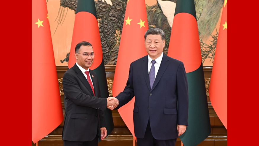 习近平会见孟加拉国总理塔里克
