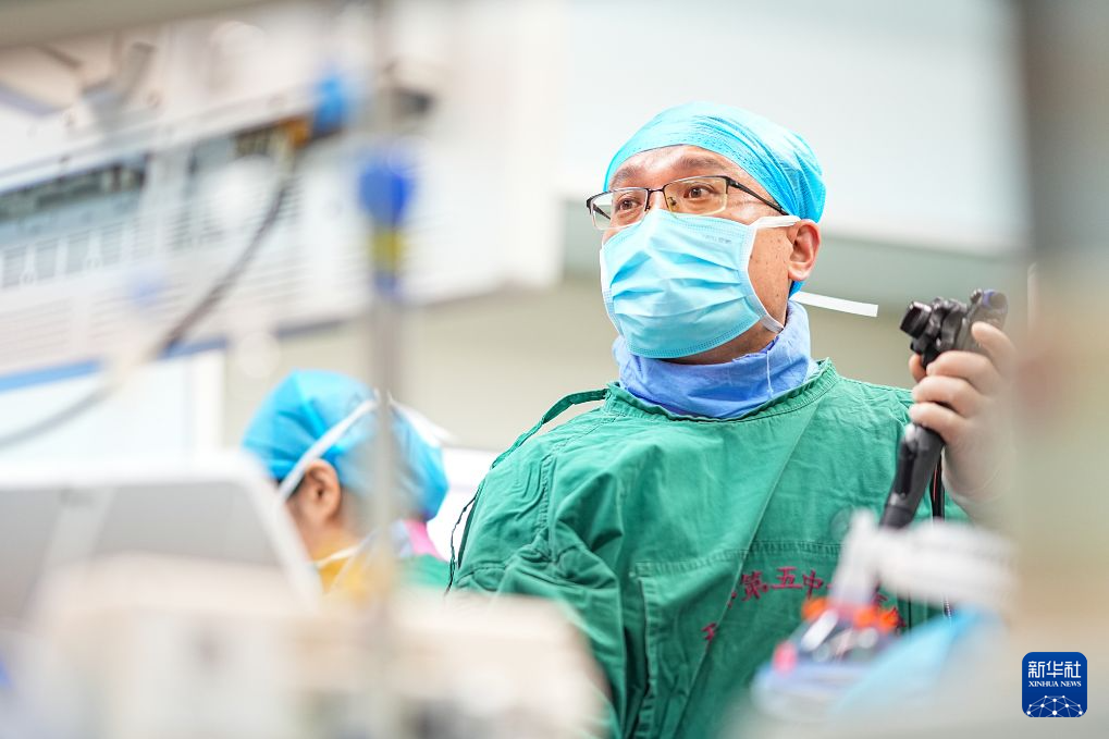 医师节遇七夕 医者夫妻同心守护安康