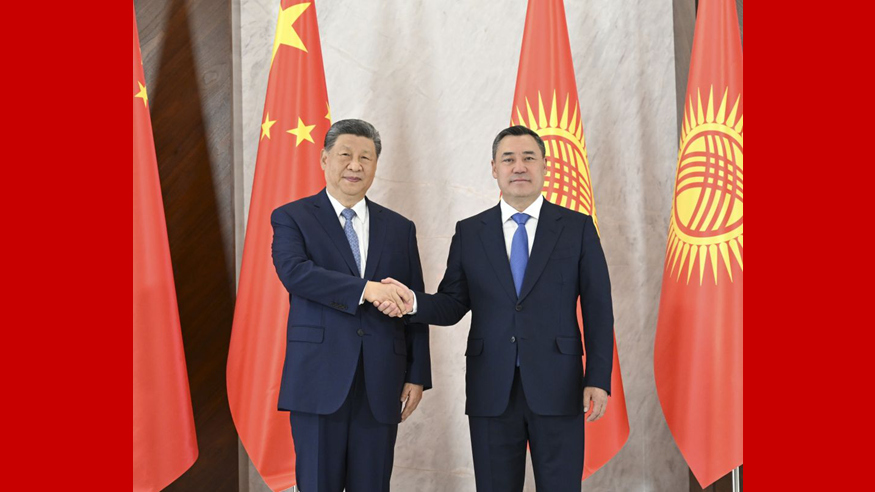 新华图讯丨习近平同吉尔吉斯斯坦总统扎帕罗夫会谈